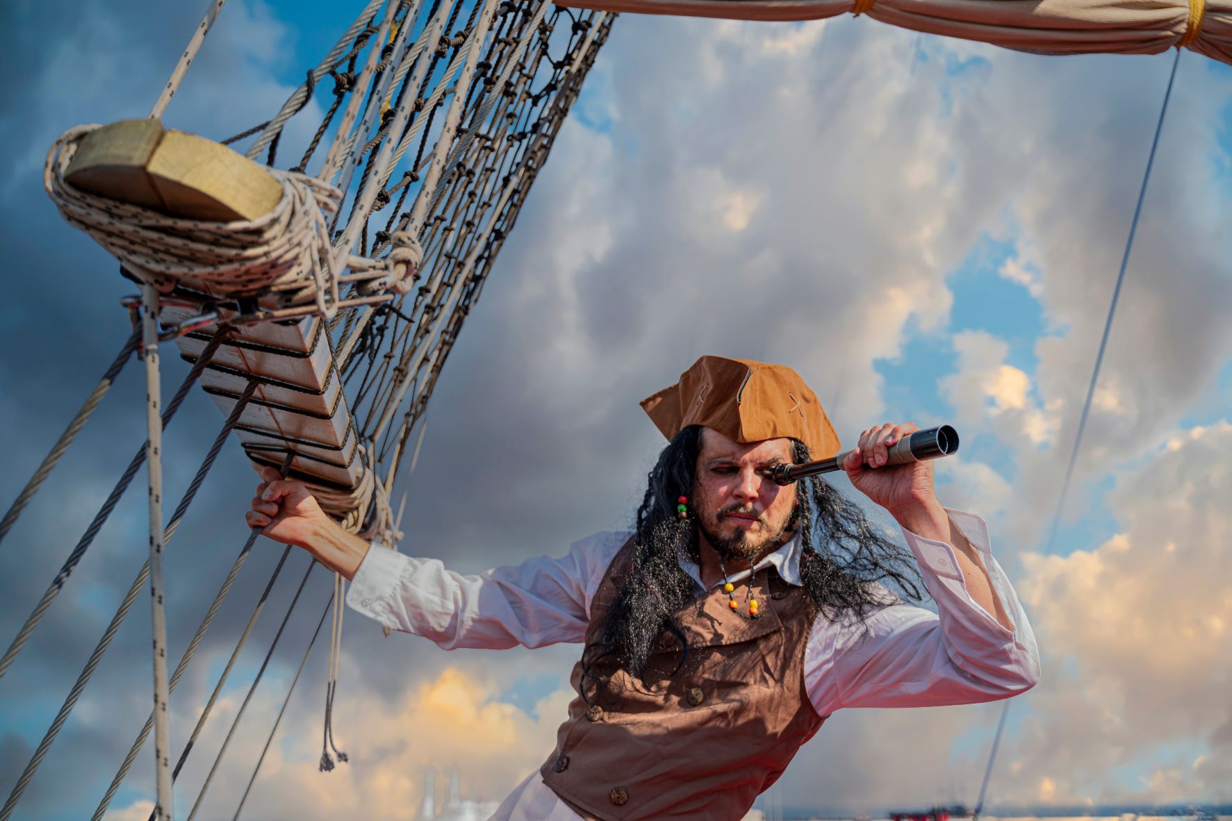 จาก One Piece ถึง Jack Sparrow : การบริหารจัดการแบบโจรสลัดและวิธีสร้างแบรนด์ที่ HR ต้องรู้