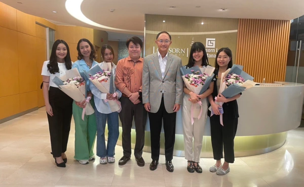 Gaysorn Village ไม่ใช่แค่สถานที่ทำงาน แต่คือชุมชนที่เต็มเปี่ยมด้วยโอกาสและแรงบันดาลใจ 4 Gaysorn Village ไม่ใช่แค่สถานที่ทำงาน แต่คือชุมชนที่เปี่ยมด้วยโอกาสและแรงบันดาลใจ