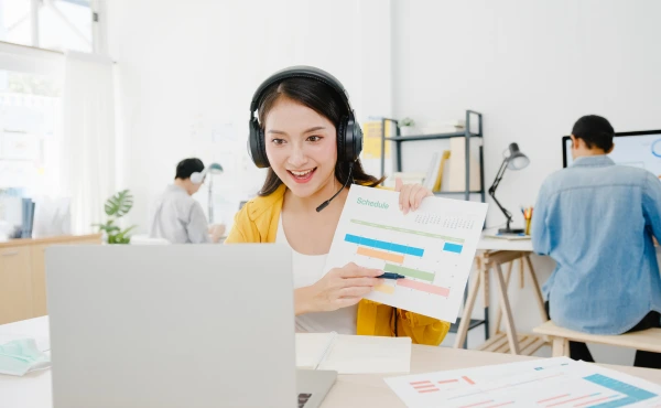 อยากได้คนเก่ง HR ต้องรู้จักปรับบทบาทตัวเองให้เป็น “นักการตลาด” (HR Marketing) เมื่อ Storytelling และการใช้สื่อคือหัวใจของการสร้างองค์กร ! 2 อยากได้คนเก่ง HR ต้องรู้จักปรับบทบาทตัวเองให้เป็น “นักการตลาด” (HR Marketing) เมื่อ Storytelling และการใช้สื่อคือหัวใจของการสร้างองค์กร !