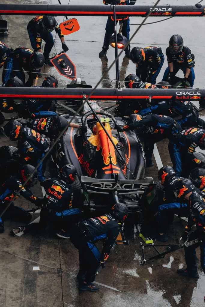 Formula 1 ทำไม HR และผู้นำควรดู 5 HR และผู้นำเรียนรู้อะไรจากการดูกีฬารถแข่ง Formula 1