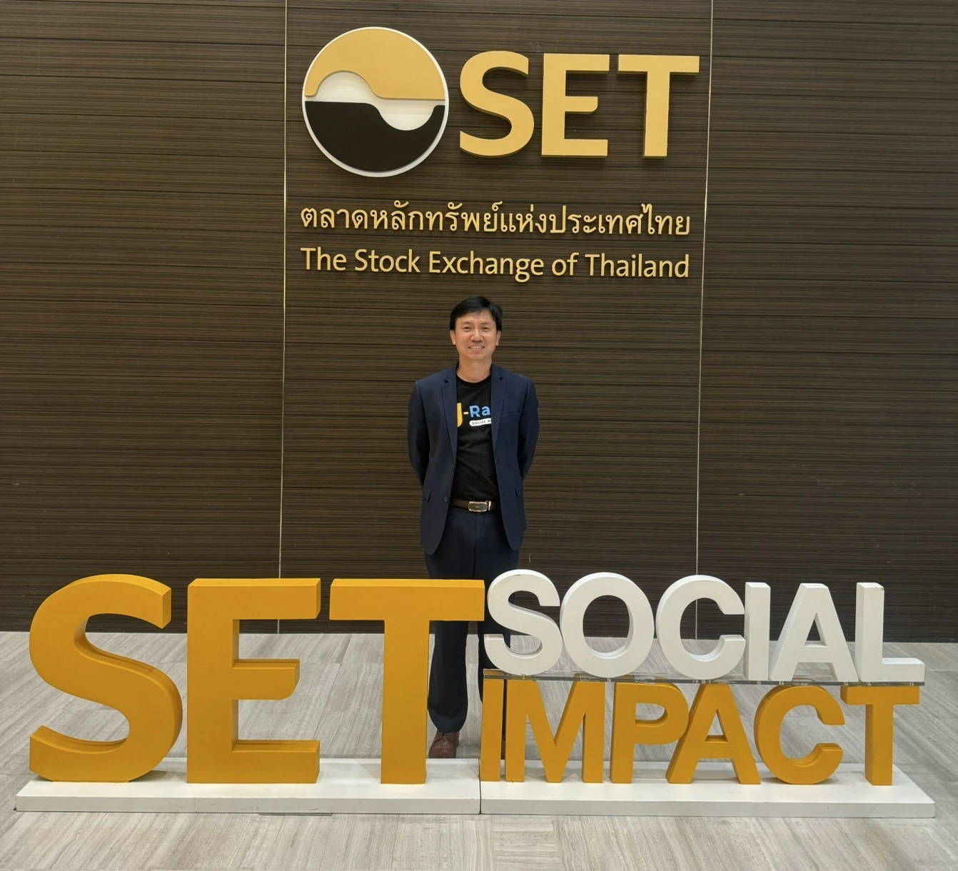 ปัญหาหนี้พนักงาน = ปัญหาขององค์กร (Employee Debt) ถอดบทเรียนล้ำค่าจากการแก้หนี้ของ ‘เจ-ราจา’ ที่ HR ควรรู้ 2 ปัญหาหนี้พนักงาน = ปัญหาขององค์กร (Employee Dept) ถอดบทเรียนล้ำค่าจากการแก้หนี้ของ ‘เจ-ราจา’ ที่ HR ควรรู้
