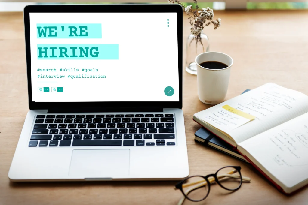 ทำไมองค์กรควรมีเว็บไซต์รับสมัครงาน (Career Page) ของตัวเอง ? 4 career-page-recruitment-website